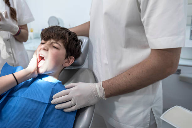 Best Urgent Dental Care for Toothache in Fayette, IA